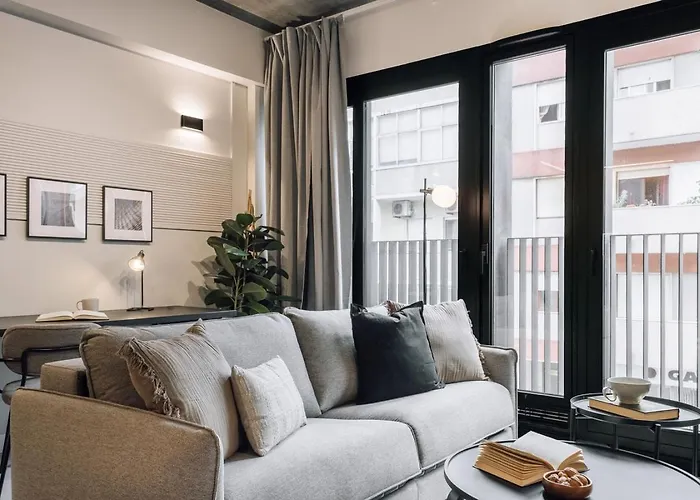Azenhas - 1 Bedroom And Parking In Santo Antonio 리스본